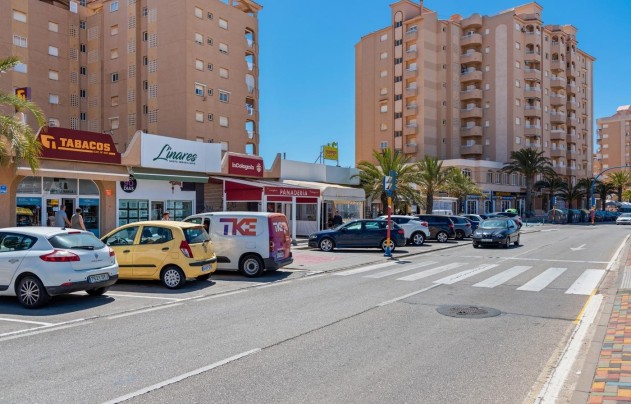 Revente - Apartment - La Manga del Mar Menor