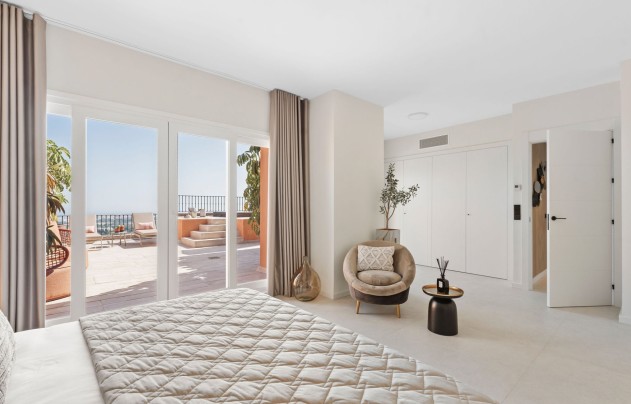 Resale - Apartment - Marbella - Nueva Andalucía