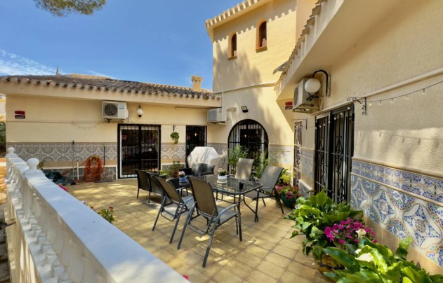 Resale - Villa - Algorfa - Montemar