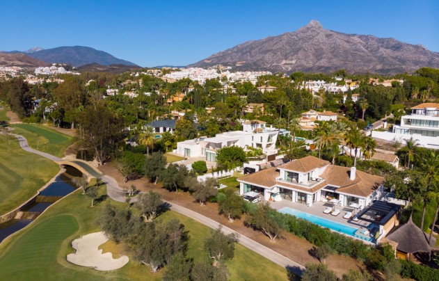 Herverkoop - Villa - Marbella - Nueva Andalucía