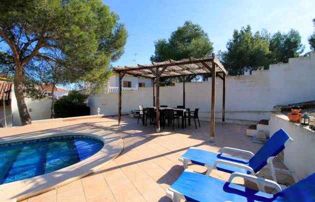 Herverkoop - Villa - Orihuela Costa - Mil Palmeras