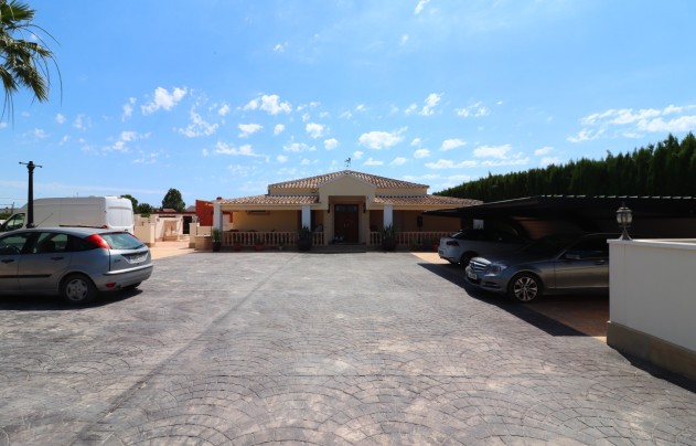 Resale - Villa - Heredades - Heredades - Country