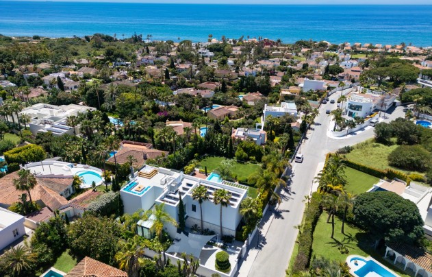 Revente - Villa - Marbella - East Marbella