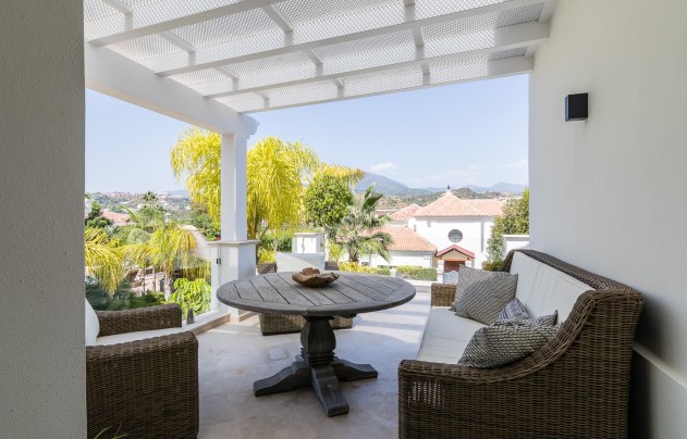 Revente - Villa - Marbella - Nueva Andalucía