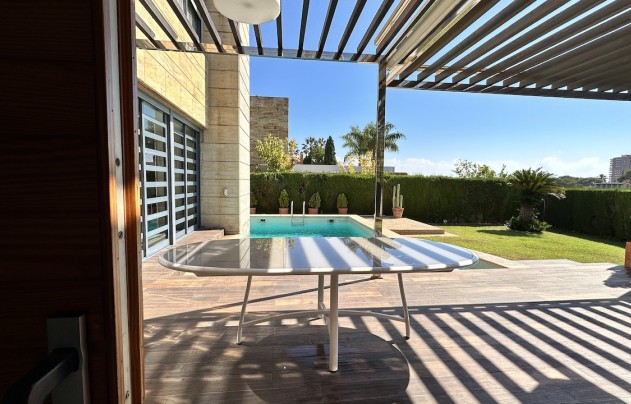 Resale - Villa - Orihuela Costa - Dehesa de campoamor