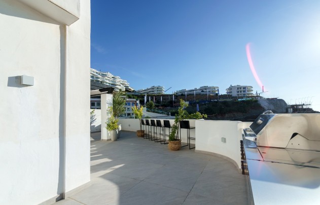 Resale - Apartment - Benahavis - La Quinta