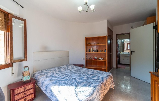 Resale - Villa - Orihuela Costa - Villamartín