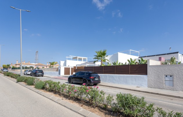 Reventa - House - Detached Villa - Los Montesinos