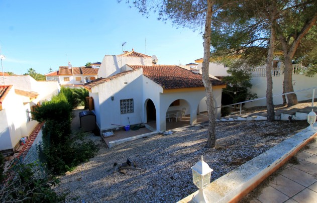 Reventa - Villa - Orihuela Costa - Mil Palmeras