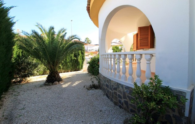 Reventa - Villa - Orihuela Costa - Mil Palmeras