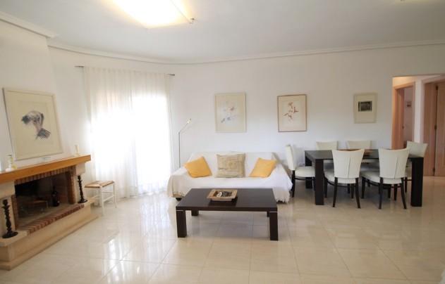 Reventa - Villa - Orihuela Costa - Mil Palmeras