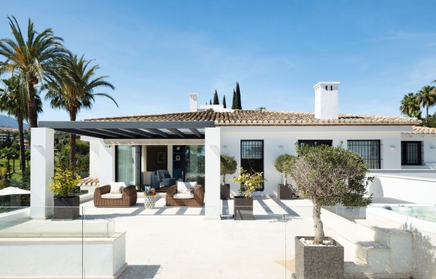 Resale - Villa - Marbella - Los Naranjos de Marbella