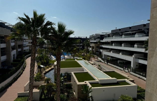 Resale - Apartment - Orihuela Costa - La Zenia